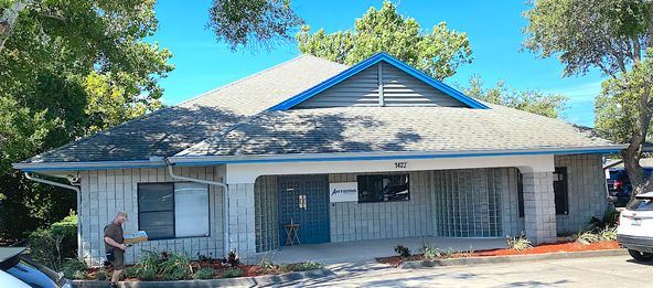 1427 Aurora Rd, Melbourne, FL 32935